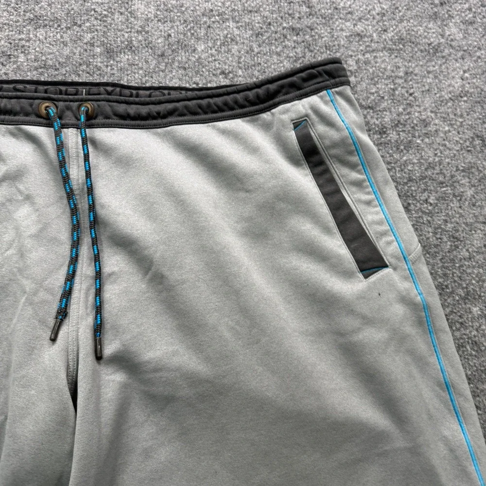 The North Face Shorts Mens XXL Gray Blue Fleece‎ Lined Zipper Pockets Athletic